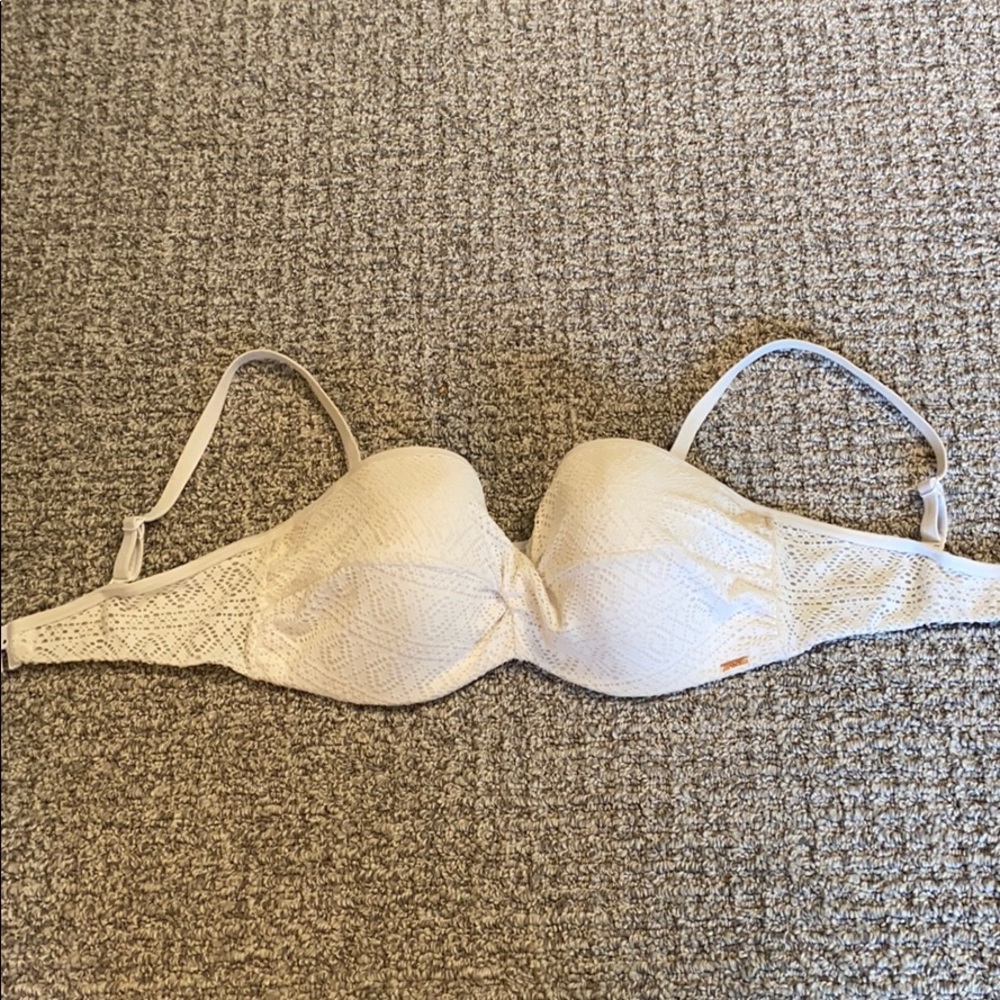 White crochet bikini top